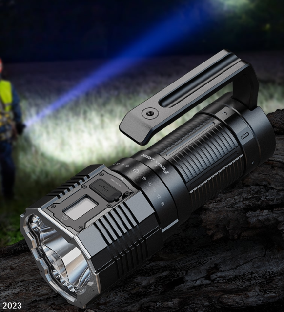 21000流明智能屏显机械调光搜索手电Fenix LR60R！