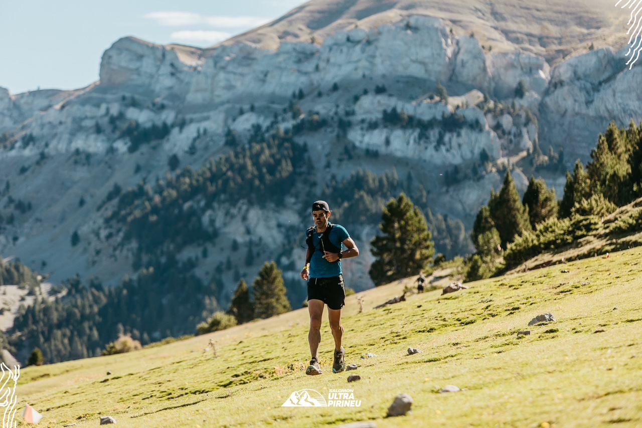 光引归途，心胜万难 ——UltraPirineu 百公里突破之旅 Feature Image