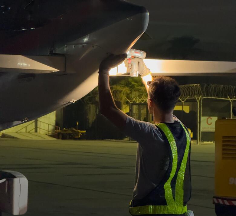 “不能出错” 的航空从业者，选择把信任交给 Fenix​ Feature Image