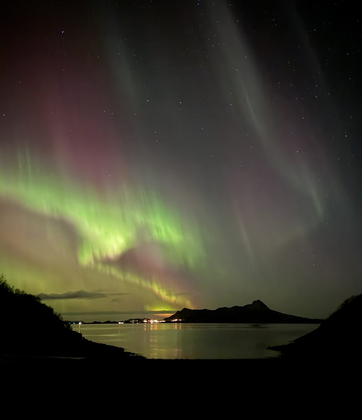 昼夜轮回，邂逅北欧极光 Feature Image